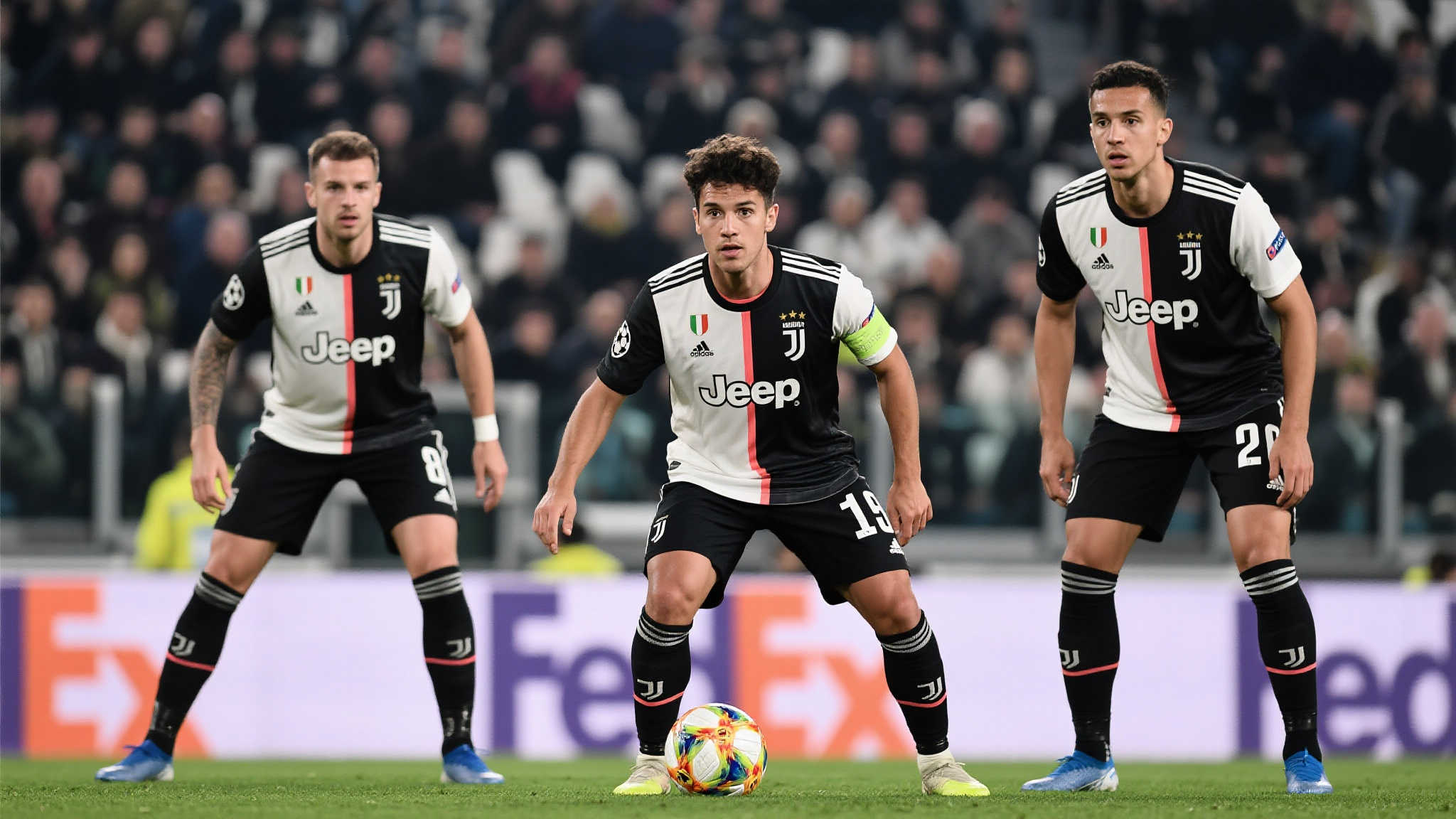 龙哥新布局！吕迪格复出助皇马三中卫再战